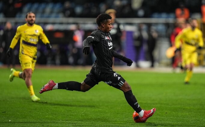 Be�ikta�'ta Keny Arroyo'da bir ilk!