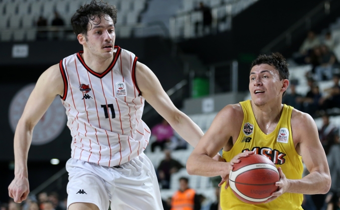 Manisa Basket, uzatmalarda g�ld�