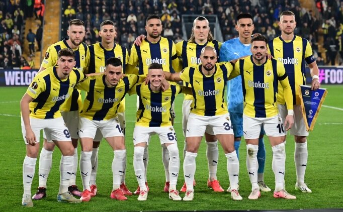 Fenerbah�e'de yaprak d�k�m�!