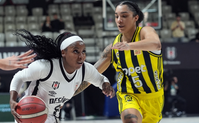 Basketbol derbisinde kazanan Fenerbah�e Opet