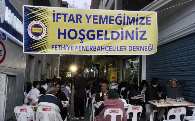 Rangers galibiyeti i�in dernek duas�!