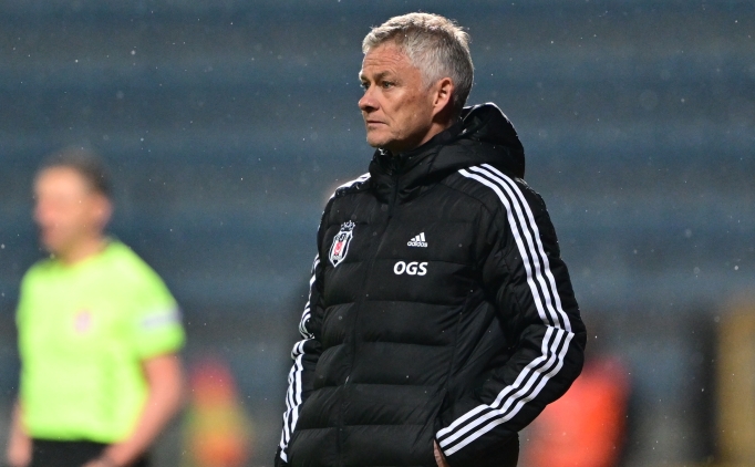 Be�ikta�'ta 3 hoca 4 galibiyet alabildi