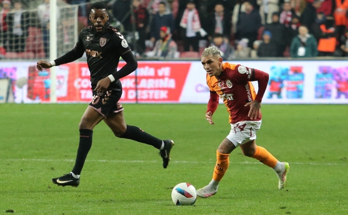 Okan Buruk'tan Torreira'ya özel tebrik!