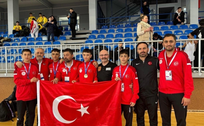 Milli sporcular, D�nya Okul Sporlar� Oyunlar�'nda 64 madalya kazand�