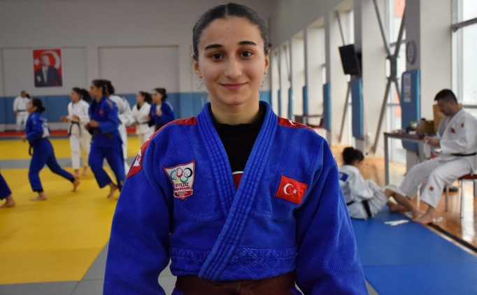 Yağmur Yılmaztürk'ün yeni hedefi dünya şampiyonluğu