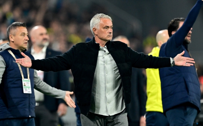 Mourinho'nun kaderi 5 ma�a ba�l�!