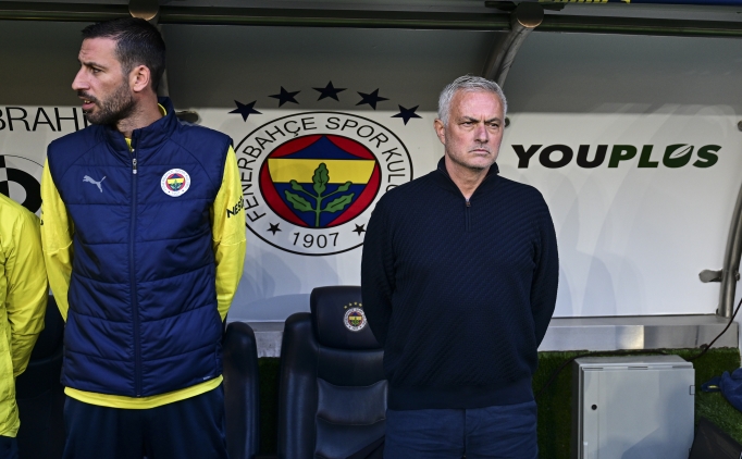 Ahmet �akar: 'Fenerbah�e ile kobay gibi oynayan bir adam var'