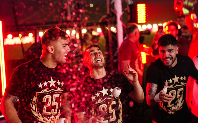 Galatasaray'da Abd�lkerim'e 90 Milyon TL