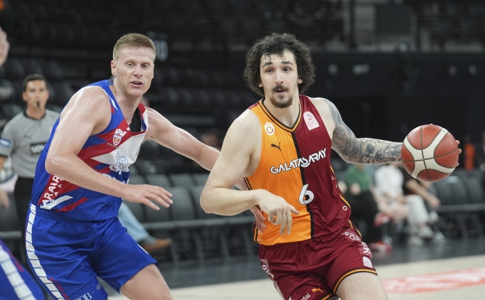 Galatasaray, Play - In 1. turda d�rt say� farkla galip!