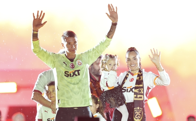 Galatasaray'dan Muslera'dan sonra 20 milyon euro'luk kaleci aray���!