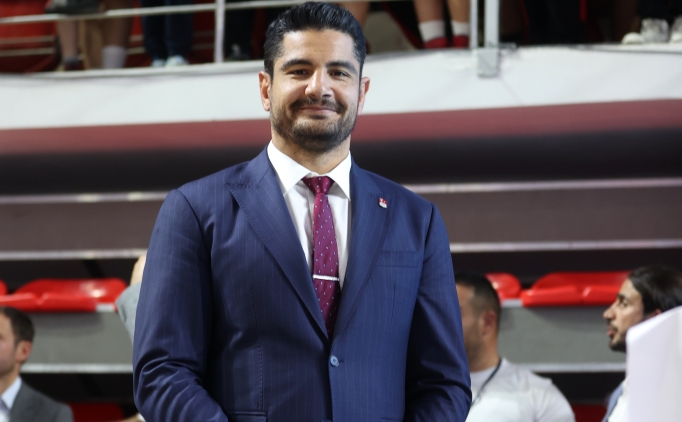 T�rk g�re�inde tarihi hamleler