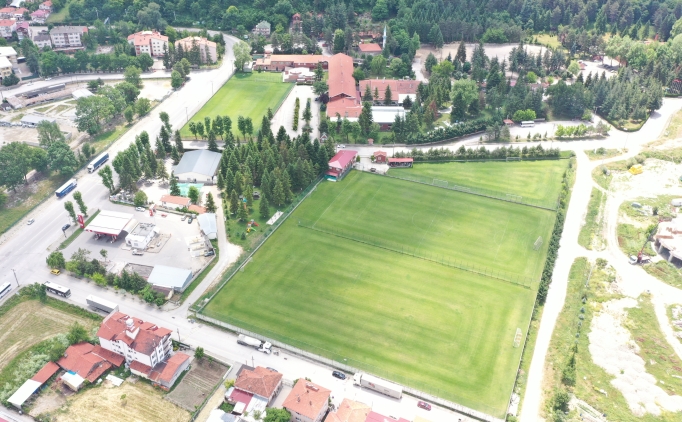 Bolu ve D�zce'deki kamp merkezleri, futbol tak�mlar�n� bekliyor