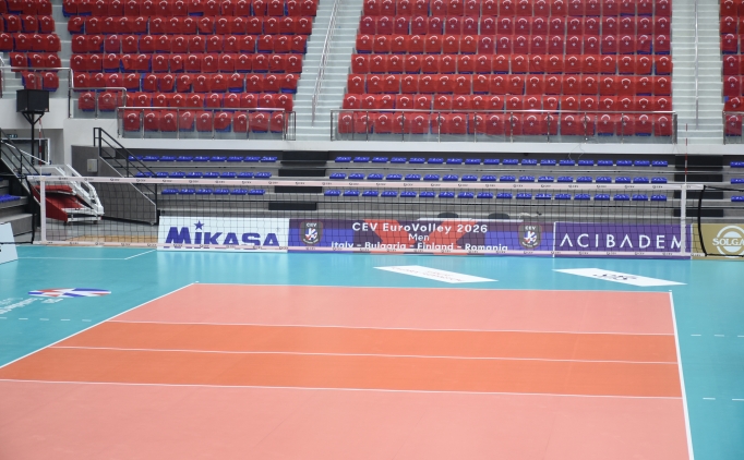 Malatya'da milli voleybol mann oynanaca salonda hazrlklar tamam