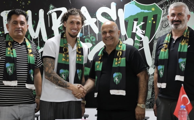Kocaelispor'a Makedon kanat: Churlinov!