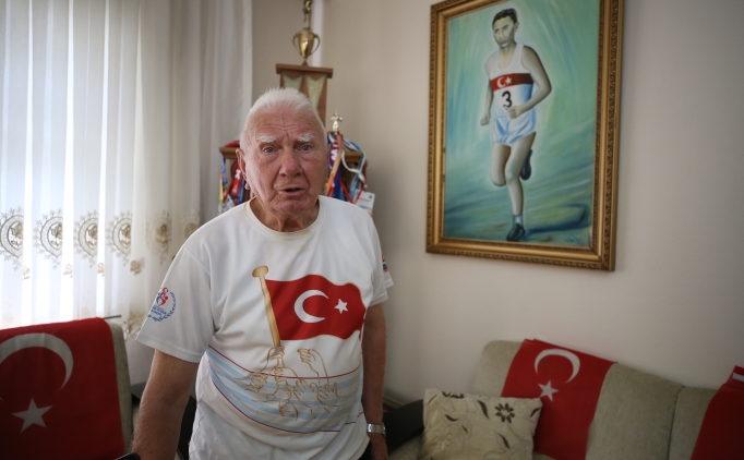 83 yandaki 'Yzyln Atletinden' hareketsizlik tepkisi