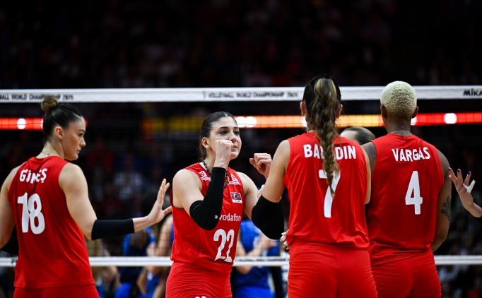 Bakan Bak'tan Filenin Sultanlar�'na tebrik!