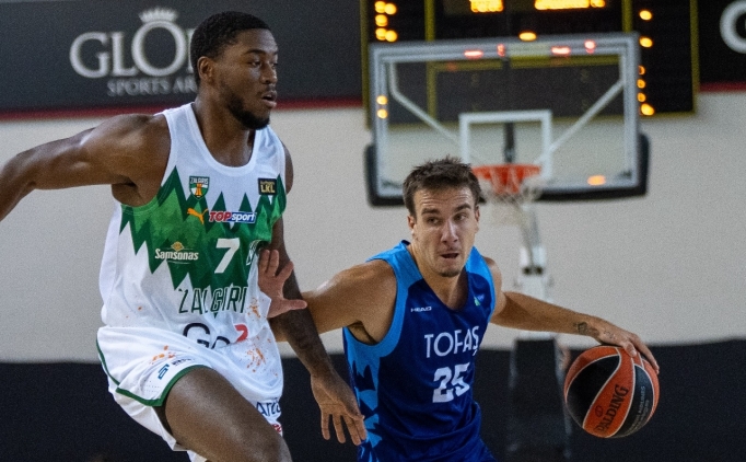 Tofa� ve Bah�e�ehir Koleji, galibiyete uzand�!