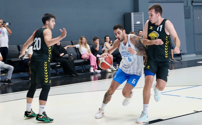 �lkan Karaman ad�na Kocaeli'de d�zenlenen turnuva ba�lad�!