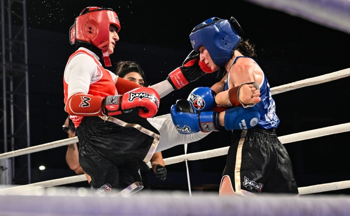 Adana'da Muaythai S�per Lig 6. ayak finalleri yap�ld�