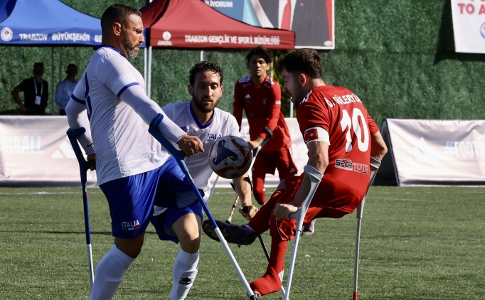 Ampute Futbol Milli Tak�m�, Polonya'ya ma�lup oldu