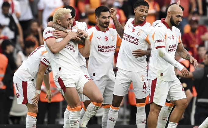 Kaan Ayhan ve Bar�� Alper Y�lmaz aras�ndaki diyalog g�ndem oldu!