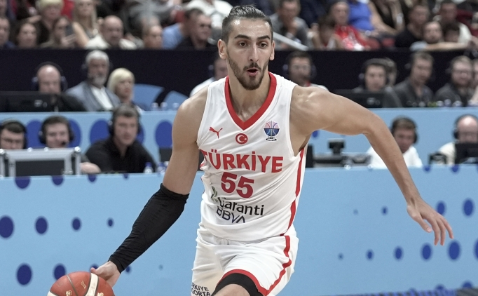 Kenan Sipahi: 'Bu takmn paras olduum iin gururluyum'