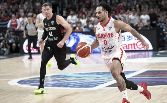 Shane Larkin, T�rk Milli Tak�m�'na duygusal veda!