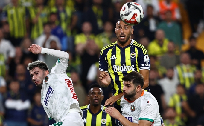 Cenk Tosun'dan penalt� tepkisi: 'Rakibe sordum!'