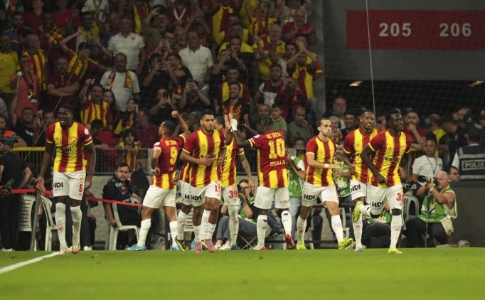 G�ztepe'de herkes skora katk� veriyor!