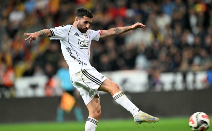Rafa Silva'dan kariyerinde ilk hat-trick!