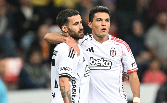 Be�ikta�'ta Rafa Silva pani�i!