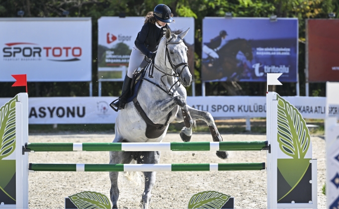 Binicilikte Cumhurbakanl Kupas, Ankara'da balad
