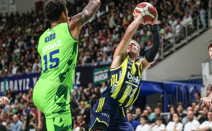 Fenerbah�e Beko'dan Zagars'�n sakatl���yla ilgili a��klama