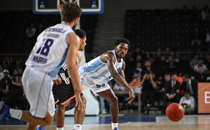 T�rk Telekom, ma�lubiyetle ba�lad�!