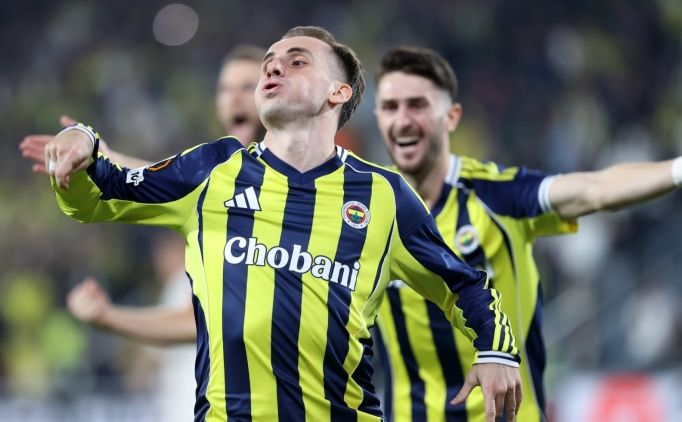 Galatasaray taraftar�ndan Kerem'e tepki: Dolar!