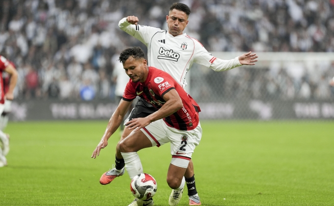 Cengiz �nder, 11 ba�lad��� ilk ma�ta gol�n� att�!