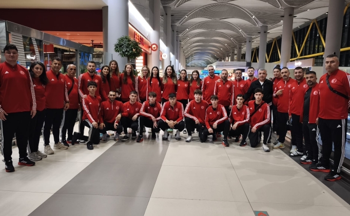 D�nya Tekvando �ampiyonas�'na kat�lacak milli sporcular �in'e ula�t�