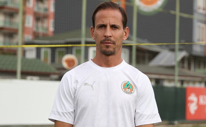 Joao Pereira: 'En az 40 puan toplamamz gerekiyor'