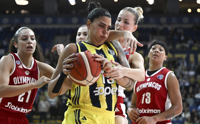 Fenerbah�e Opet, DVTK Huntherm'i a��rl�yor