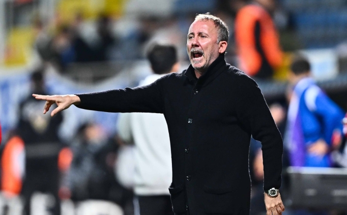 Be�ikta�, kalesini kapatam�yor