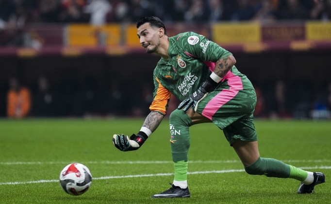 U�urcan �ak�r: 'Art�k Galatasaray futbolcusuyum'