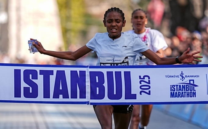 47. �stanbul Maratonu'nu kad�nlarda Bizuager Aderra kazand�