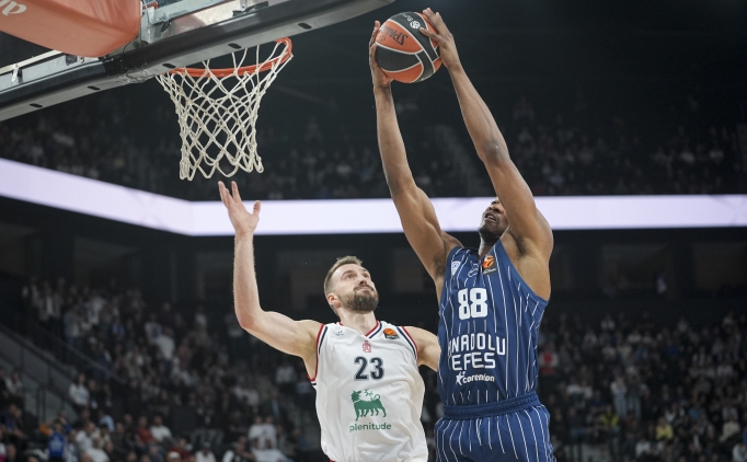 Anadolu Efes, Bologna deplasman�nda!
