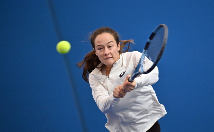 Zeynep S�nmez: '�ki y�n�m� harmanlamak istiyorum'