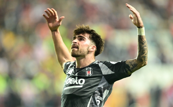 Be�ikta�'ta Jota Silva sahne ald�!