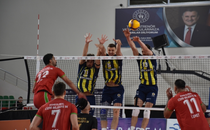 Fenerbah�e Medicana, deplasmanda set vermeden kazand�!