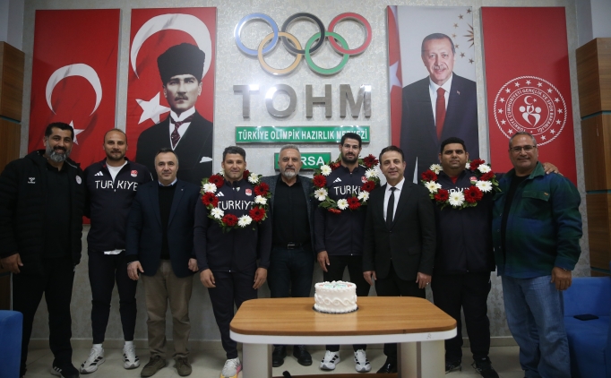 6. �slami Dayan��ma Oyunlar�'nda ba�ar�l� olan para atletler Bursa'da kar��land�