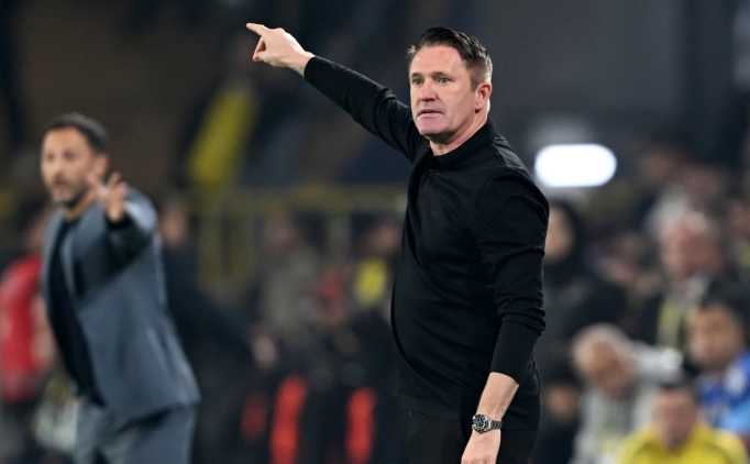Robbie Keane'den Be�ikta� taraftar� itiraf�: 'B�t�n ma� trib�nleri dinlemi�tim'