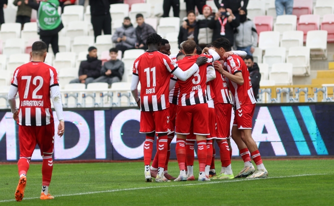 Sivasspor, 10 kiilik Boluspor'u tek golle devirdi!