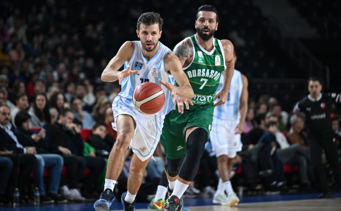 Trk Telekom, Bursaspor Basketbol'u farkl geti!